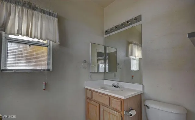 $1,600 | 2009 Joy View Lane, Henderson, NV 89012