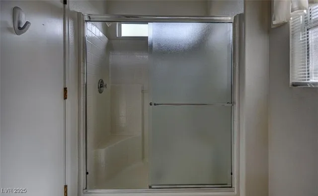 $1,600 | 2009 Joy View Lane, Henderson, NV 89012