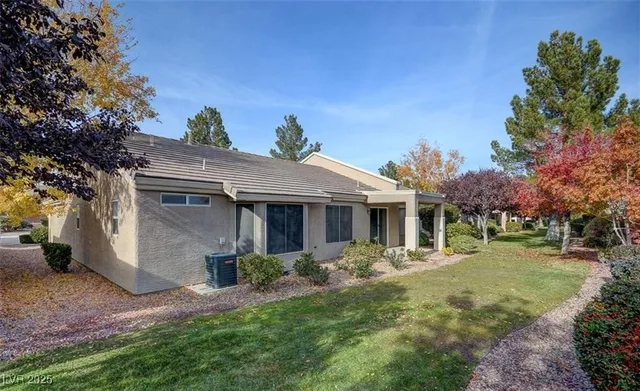 $1,600 | 2009 Joy View Lane, Henderson, NV 89012