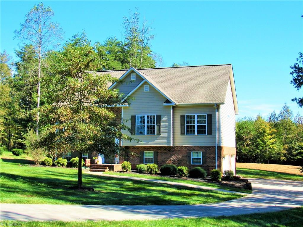 310 Merrells Lake Road Mocksville, NC 27028 - Photo 2 of 26 Gallery Image 2