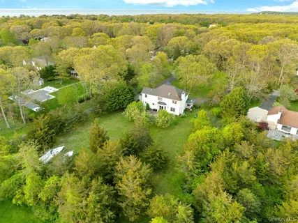 $1,529,000 | 2655 Rocky Point Road, East Marion, NY 11939