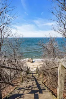 $1,529,000 | 2655 Rocky Point Road, East Marion, NY 11939