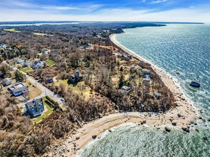 $1,529,000 | 2655 Rocky Point Road, East Marion, NY 11939
