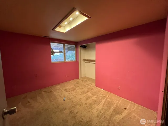 $469,000 | 502 17th Avenue Southwest, Puyallup, WA 98371