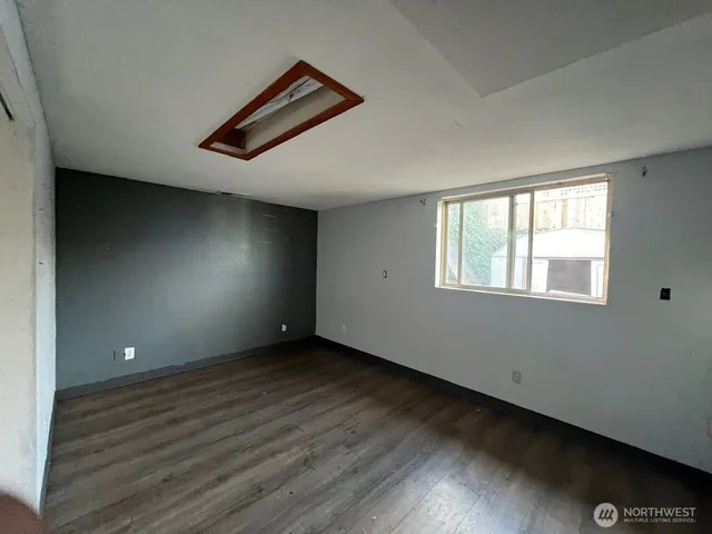 $469,000 | 502 17th Avenue Southwest, Puyallup, WA 98371