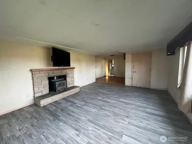 $469,000 | 502 17th Avenue Southwest, Puyallup, WA 98371