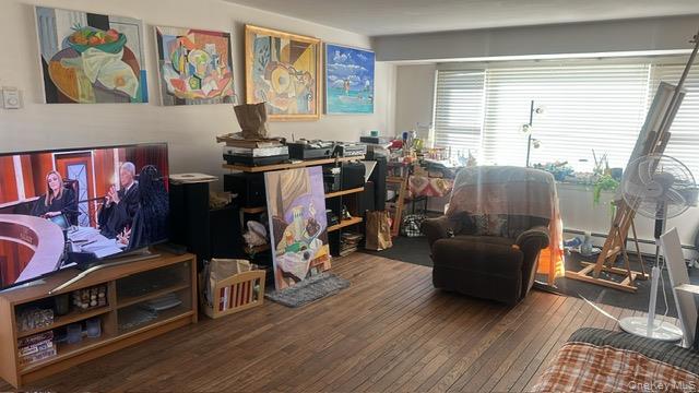873 Custer Street Valley Stream, NY 11580 - Photo 2 of 7