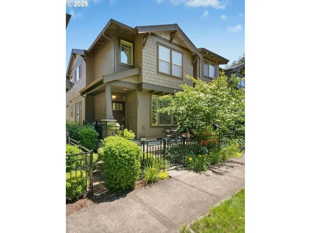 $439,000 | 15971 Northwest Hildago Lane, Portland, OR 97229