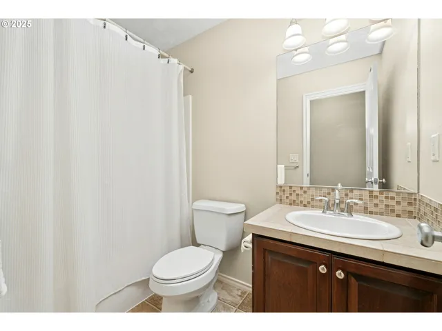 $439,000 | 15971 Northwest Hildago Lane, Portland, OR 97229