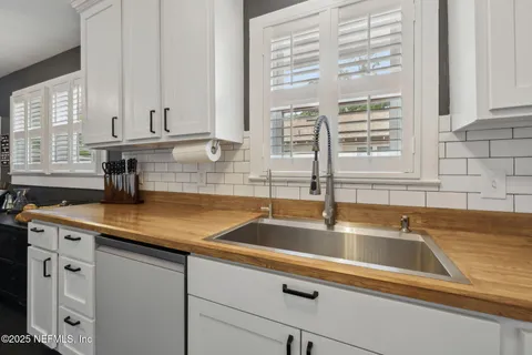 $335,000 | 4440 Beverly Avenue, Jacksonville, FL 32210