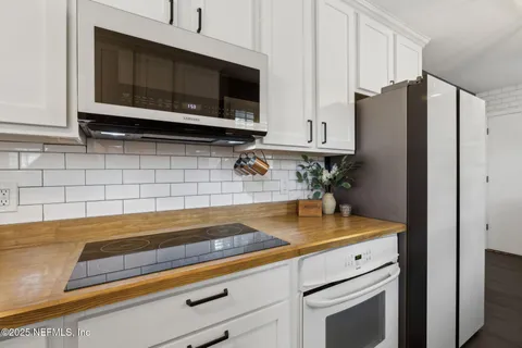 $335,000 | 4440 Beverly Avenue, Jacksonville, FL 32210