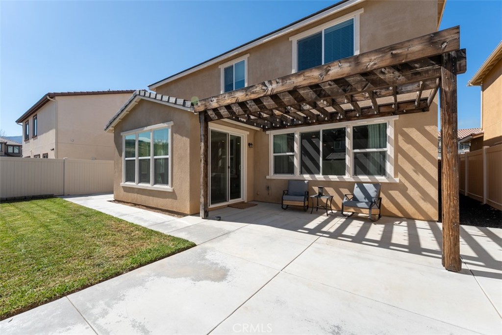 24258 Flora Road Corona, CA 92883 - Photo 46 of 58