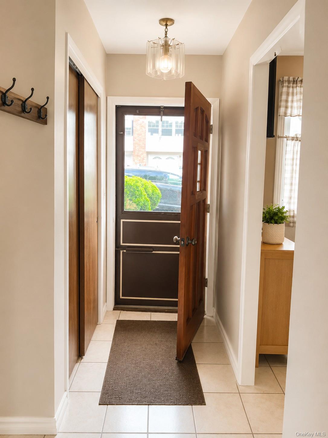28 Overlook Road West Haverstraw, NY 10993 - Photo 2 of 6