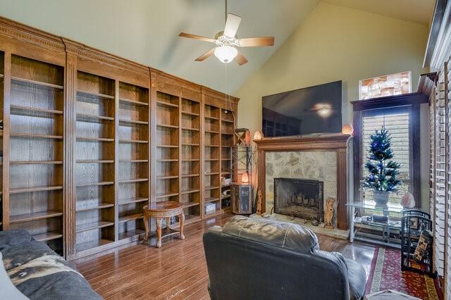 103 Ridgeway Gap Ovilla, TX 75154 - Photo 7 of 40 a living room with furniture and a fireplace