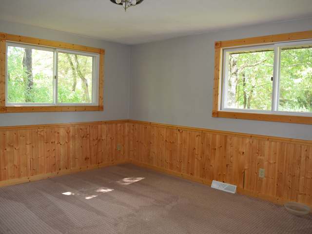 3840 Pineview Drive Rhinelander, WI 54501 - Photo 11 of 13 Gallery Image 11