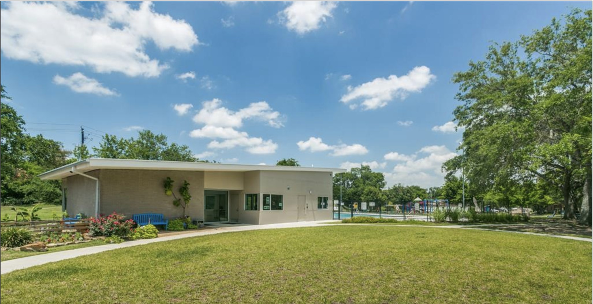 14418 Basalt Lane Houston, TX 77077 - Photo 31 of 32 a front view of a house with garden