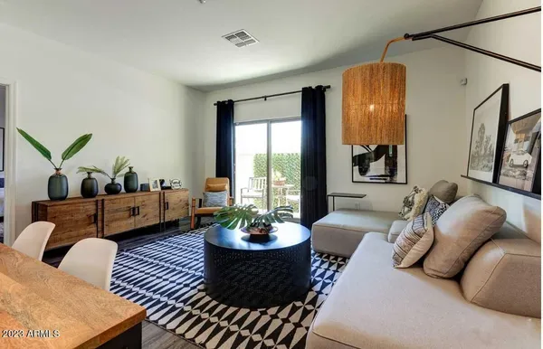 $1,794 | 35035 North North Valley Parkway, Unit 2, Phoenix, AZ 85086