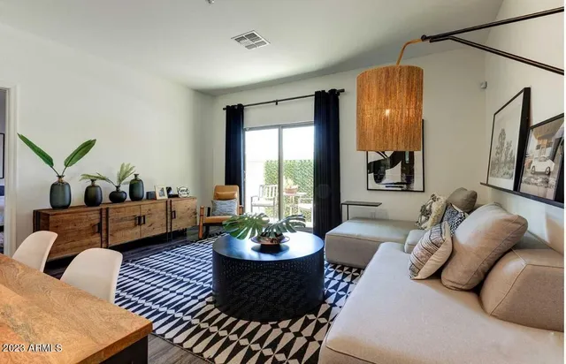 $1,795 | 35035 North North Valley Parkway, Unit 2, Phoenix, AZ 85086