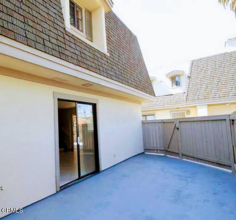 553 South E Street Oxnard, CA 93030 - Photo 19 of 29 Patio1