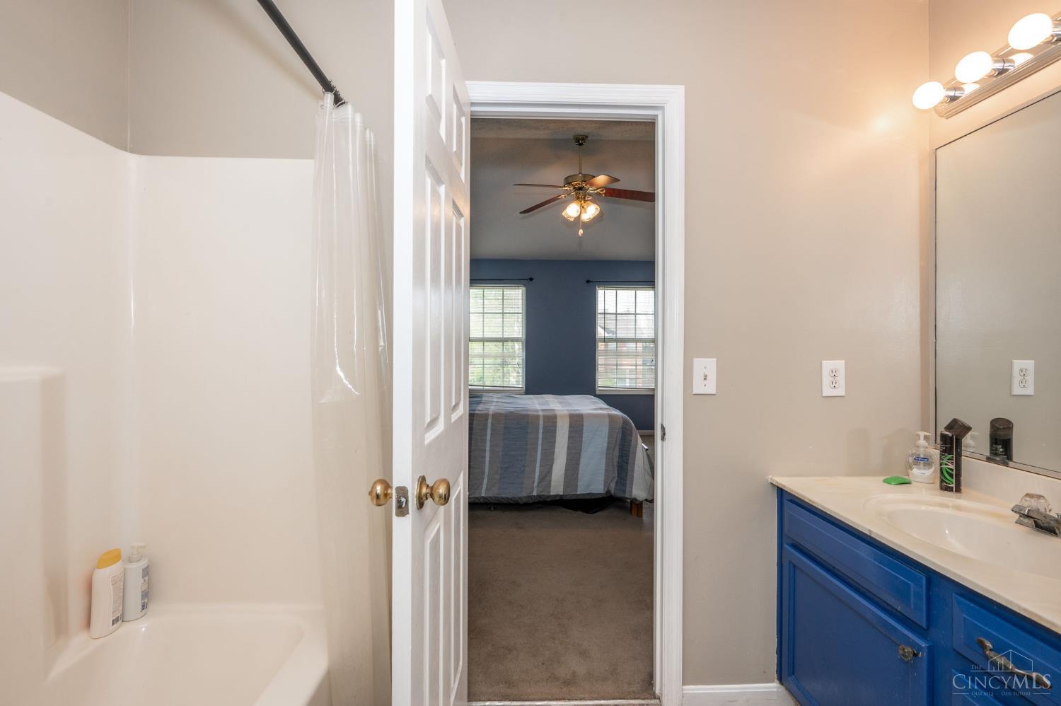 910 Hamlin Drive Maineville, OH 45039 - Photo 26 of 49
