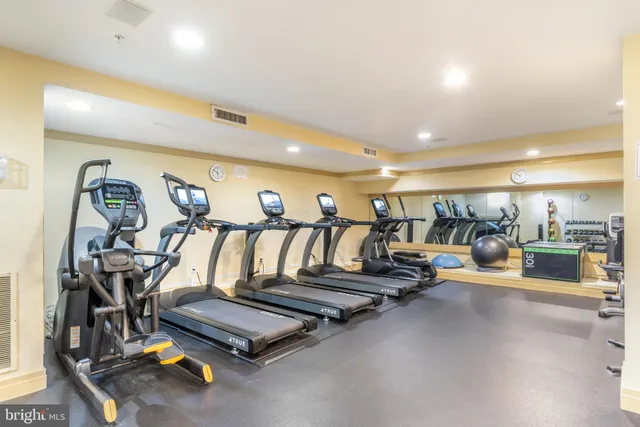 $319,500 | 915 E Street Northwest, Unit 103, Washington, DC 20004