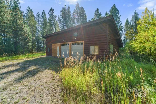 $1,298,500 | 13982 Comfort Road, McCall, ID 83638