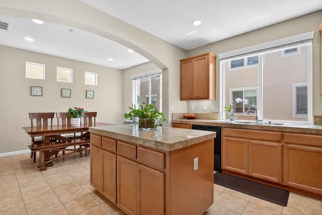 $559,980 | 1062 Acland Way, Tracy, CA 95376