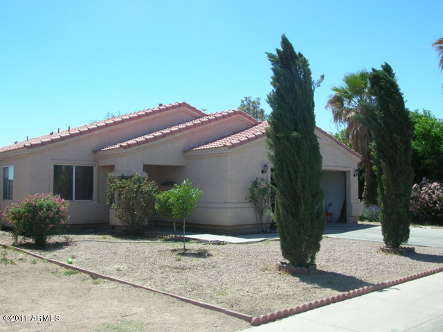 170 South Picacho Heights Road Eloy, AZ 85131 - Photo 1 of 23 Front of home
