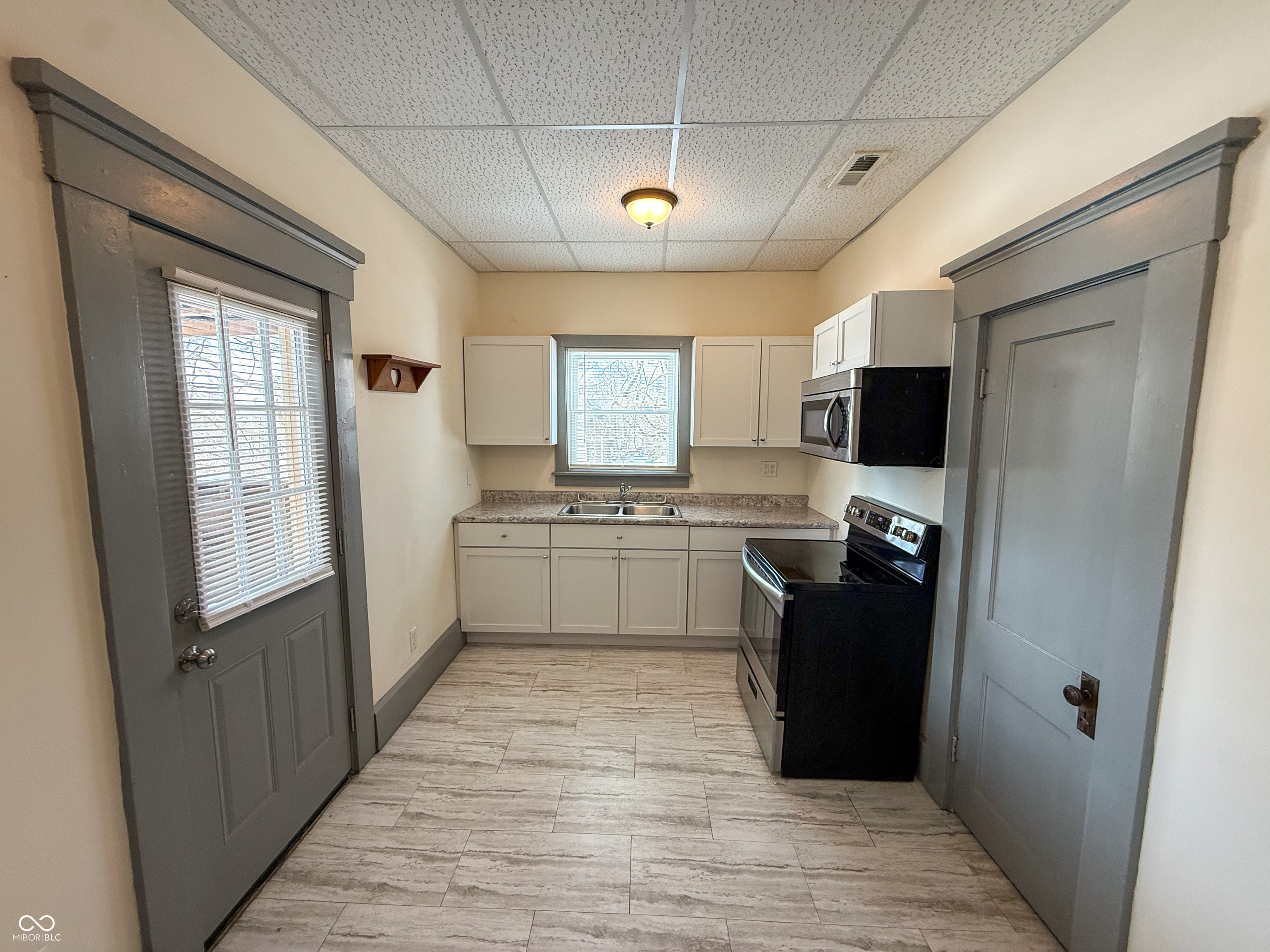 640 East Seminary Street, Unit 4 Greencastle, IN 46135 - Photo 4 of 11