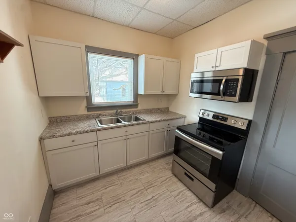 $1,025 | 640 East Seminary Street, Unit 4, Greencastle, IN 46135