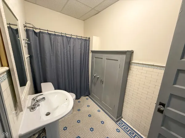 $1,025 | 640 East Seminary Street, Unit 4, Greencastle, IN 46135