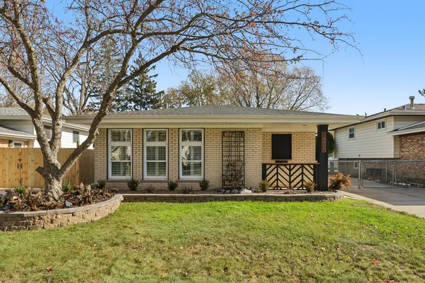 $349,900 | 14545 Kostner Avenue, Midlothian, IL 60445