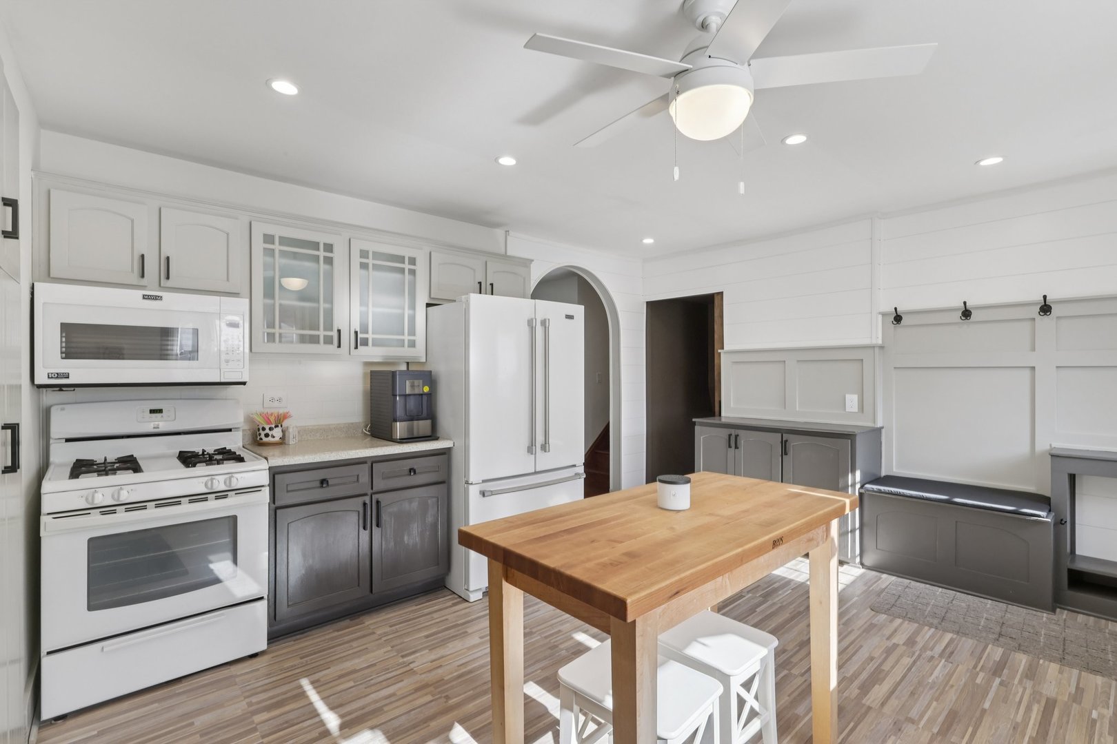 14545 Kostner Avenue Midlothian, IL 60445 - Photo 11 of 36