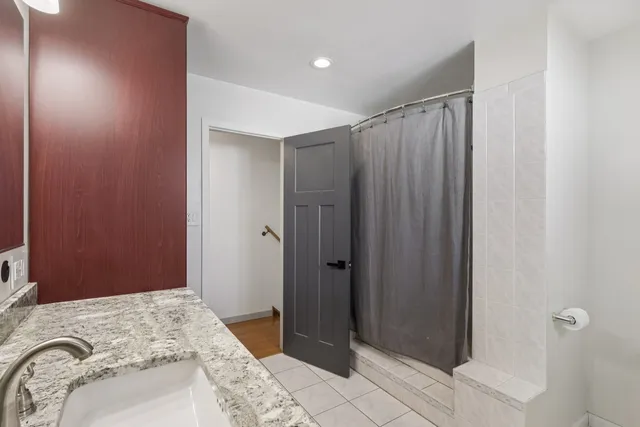 $365,000 | 14545 Kostner Avenue, Midlothian, IL 60445