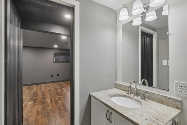 $365,000 | 14545 Kostner Avenue, Midlothian, IL 60445