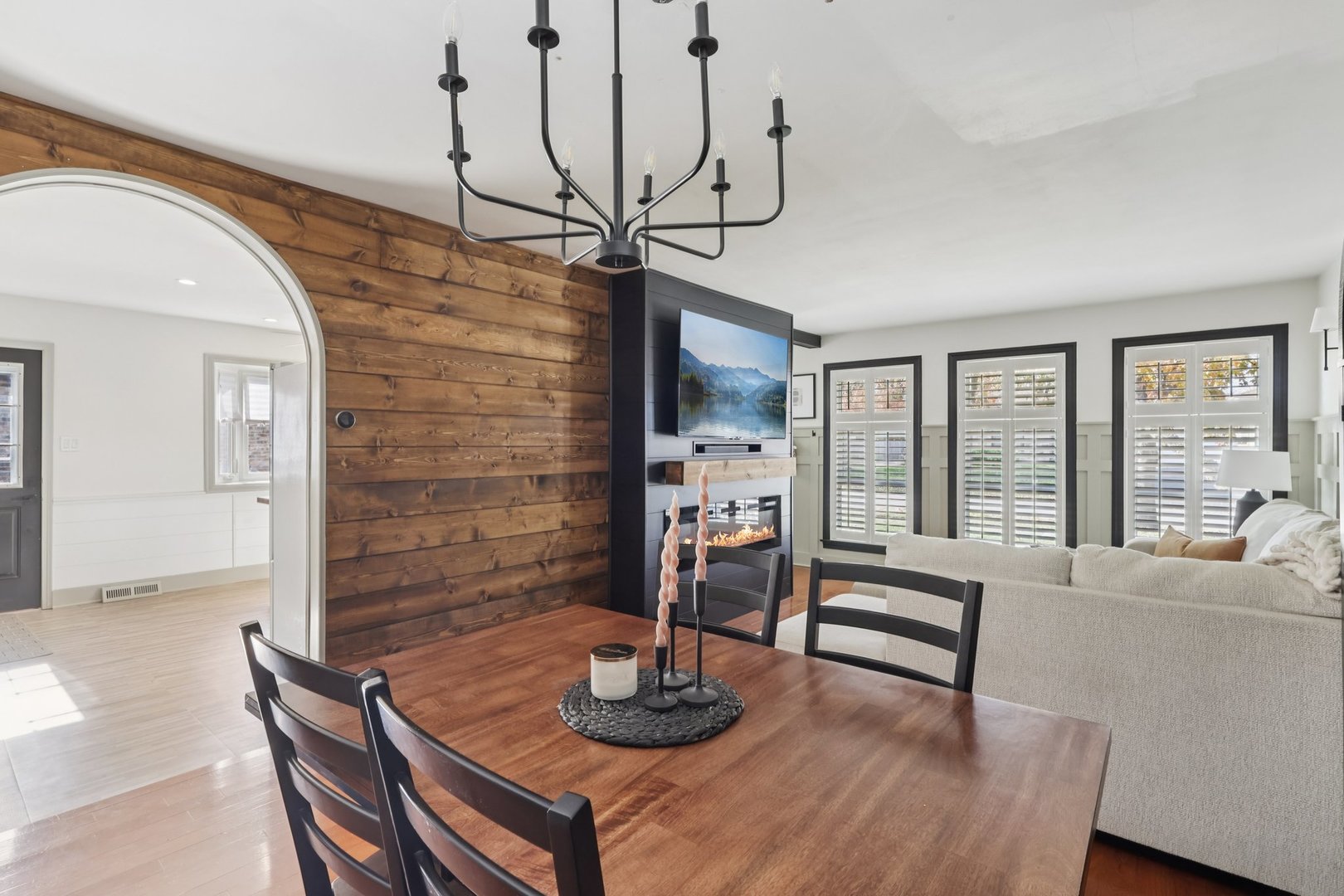 14545 Kostner Avenue Midlothian, IL 60445 - Photo 8 of 36