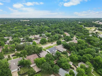 $715,000 | 9110 Westglen Drive, Dallas, TX 75228