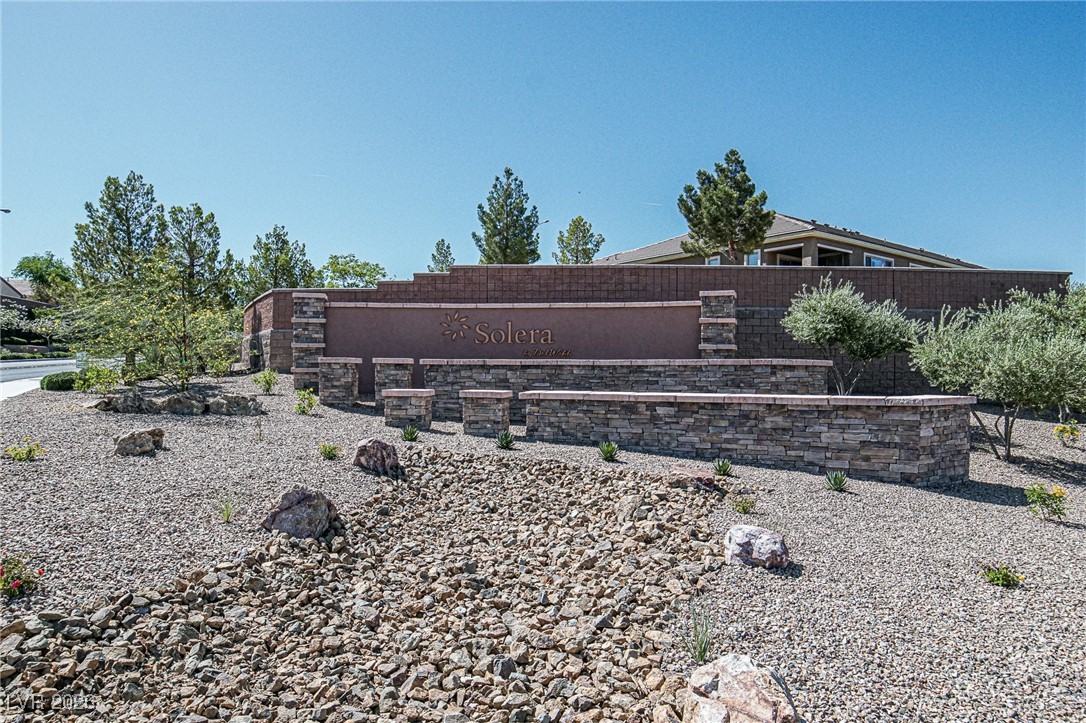 2352 Apparition Street Henderson, NV 89044 - Photo 24 of 29 Community entrance