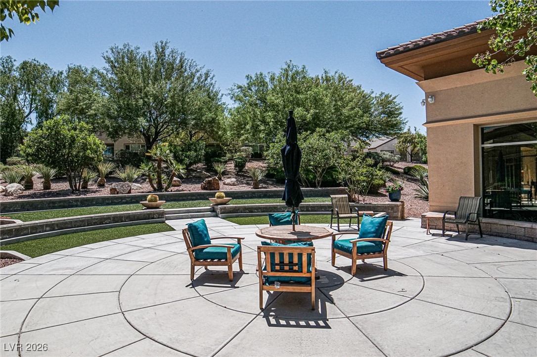 2352 Apparition Street Henderson, NV 89044 - Photo 27 of 29 Clubhouse outdoor area