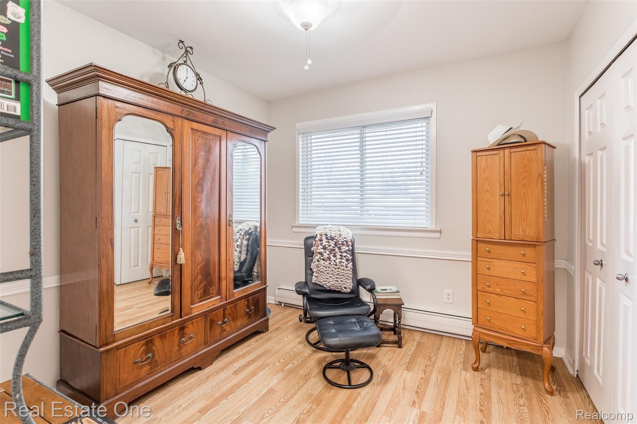 697 West Maple Road, Unit 31 Clawson, MI 48017 - Photo 13 of 20 Maple-19.jpg