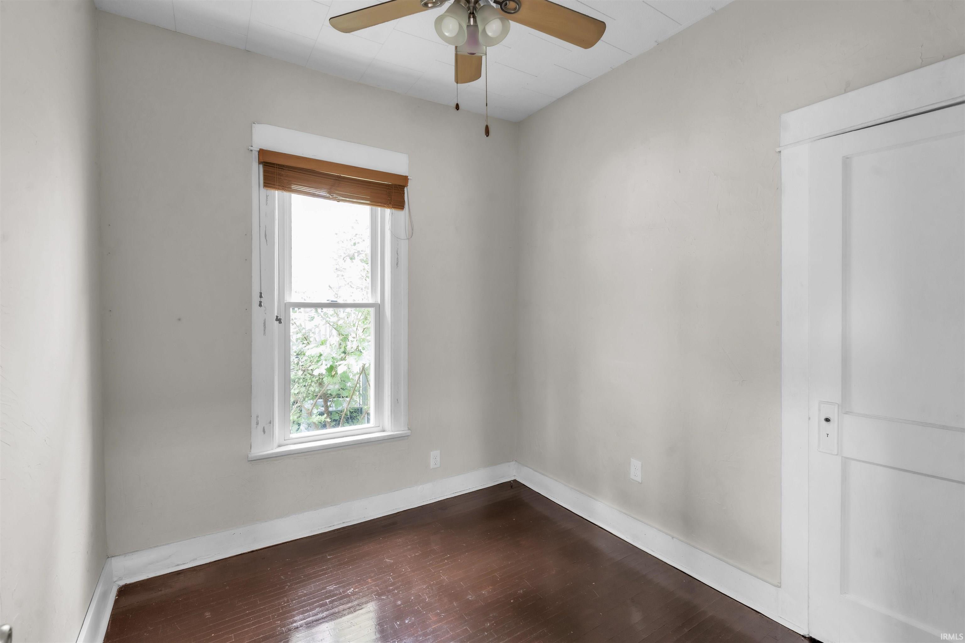 1305 Sinclair Street Fort Wayne, IN 46808 - Photo 8 of 24