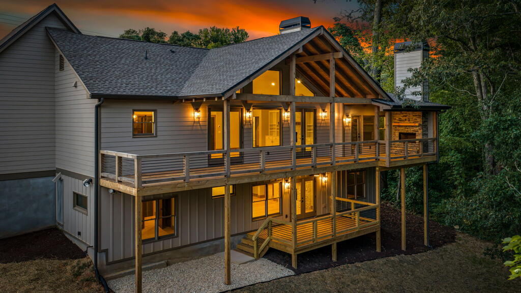 269 State Street Blue Ridge, GA 30513 - Photo 8 of 118 Gallery Image 8