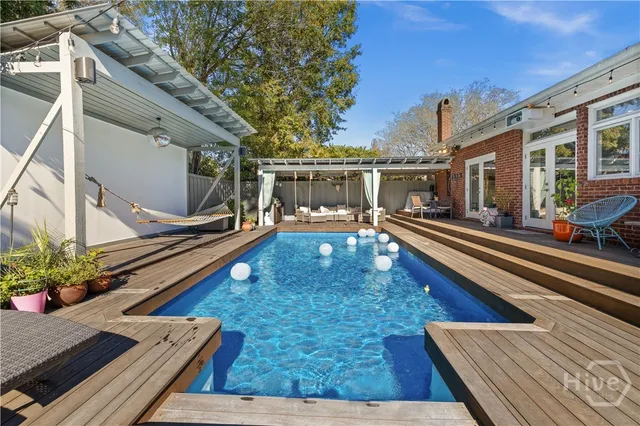 $825,000 | 409 East 54th Street, Savannah, GA 31405