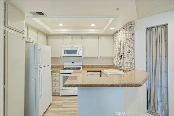$475,000 | 1774 Shady Oaks Court, Azusa, CA 91702