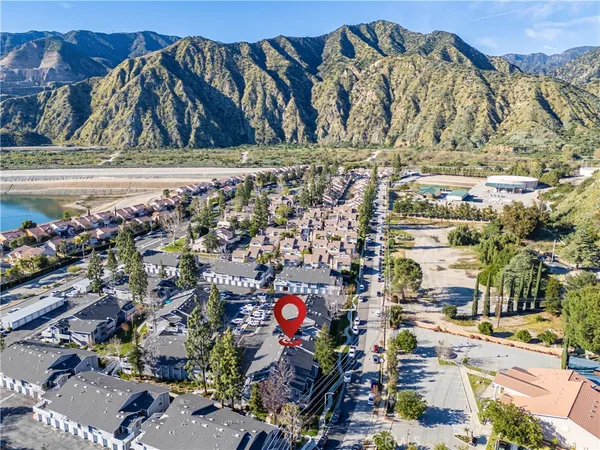 $475,000 | 1774 Shady Oaks Court, Azusa, CA 91702