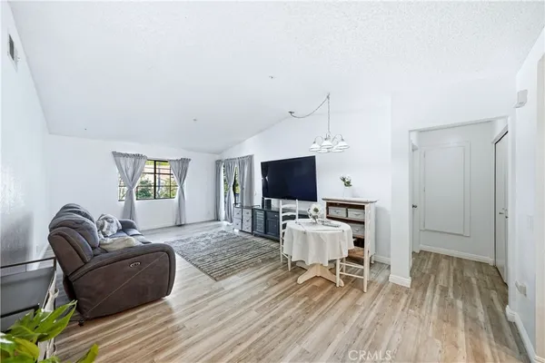 $475,000 | 1774 Shady Oaks Court, Azusa, CA 91702