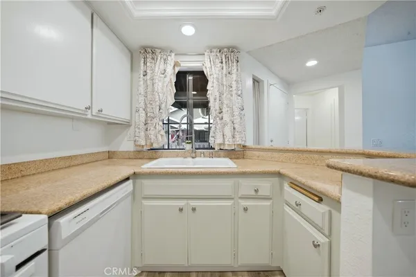 $475,000 | 1774 Shady Oaks Court, Azusa, CA 91702