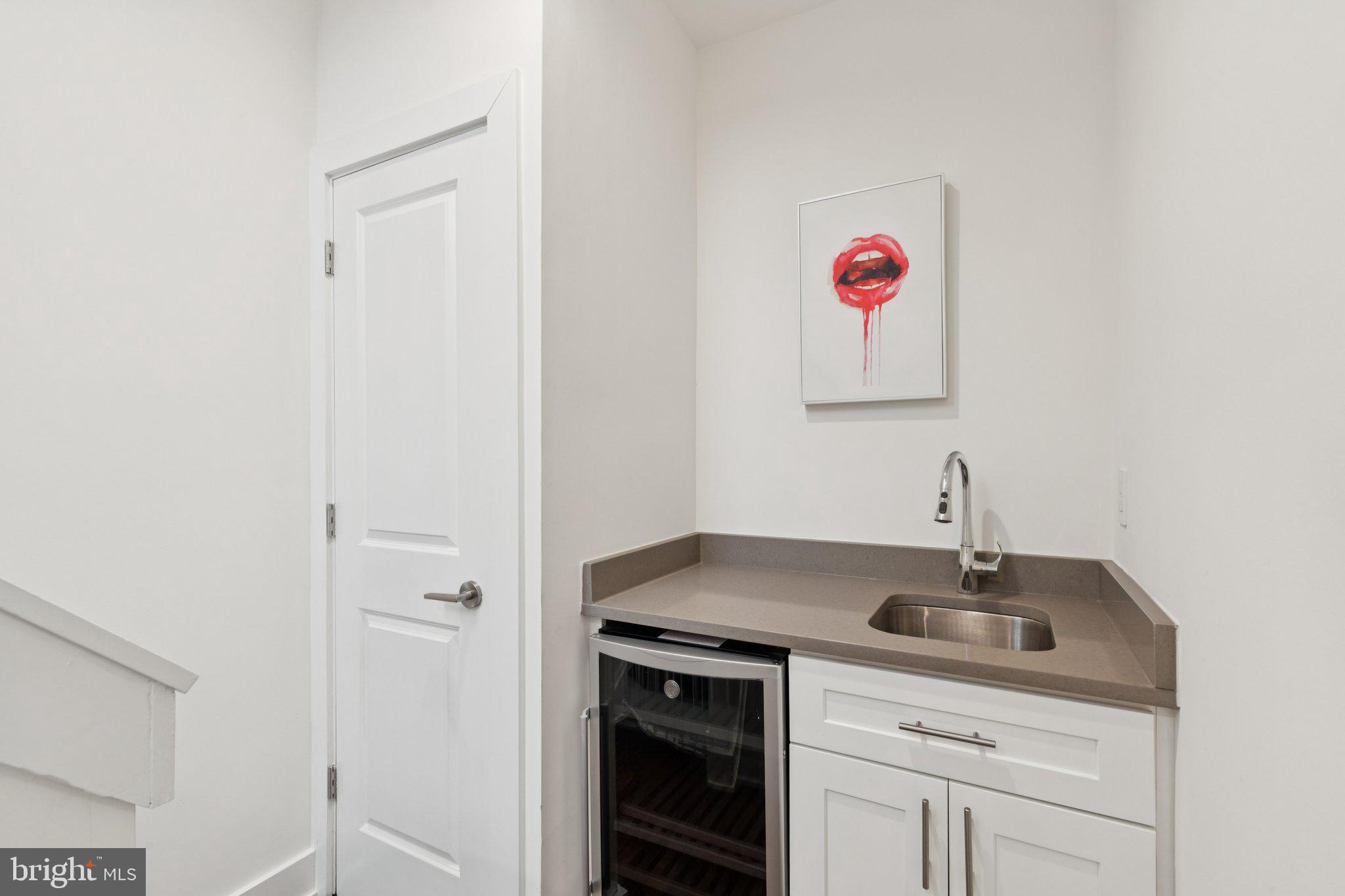 1022 South 2nd Street, Unit 2 Philadelphia, PA 19147 - Photo 35 of 46