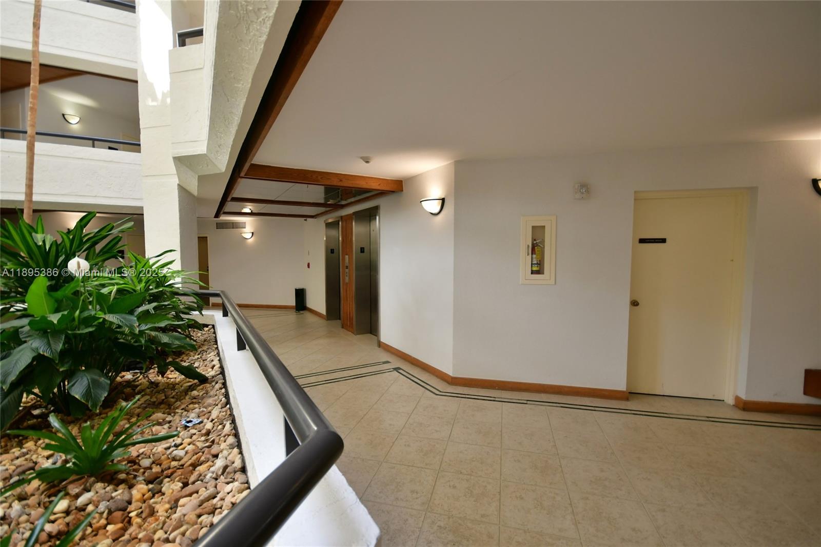 170 Ocean Ln Drive, Unit 311 Key Biscayne, FL 33149 - Photo 19 of 32