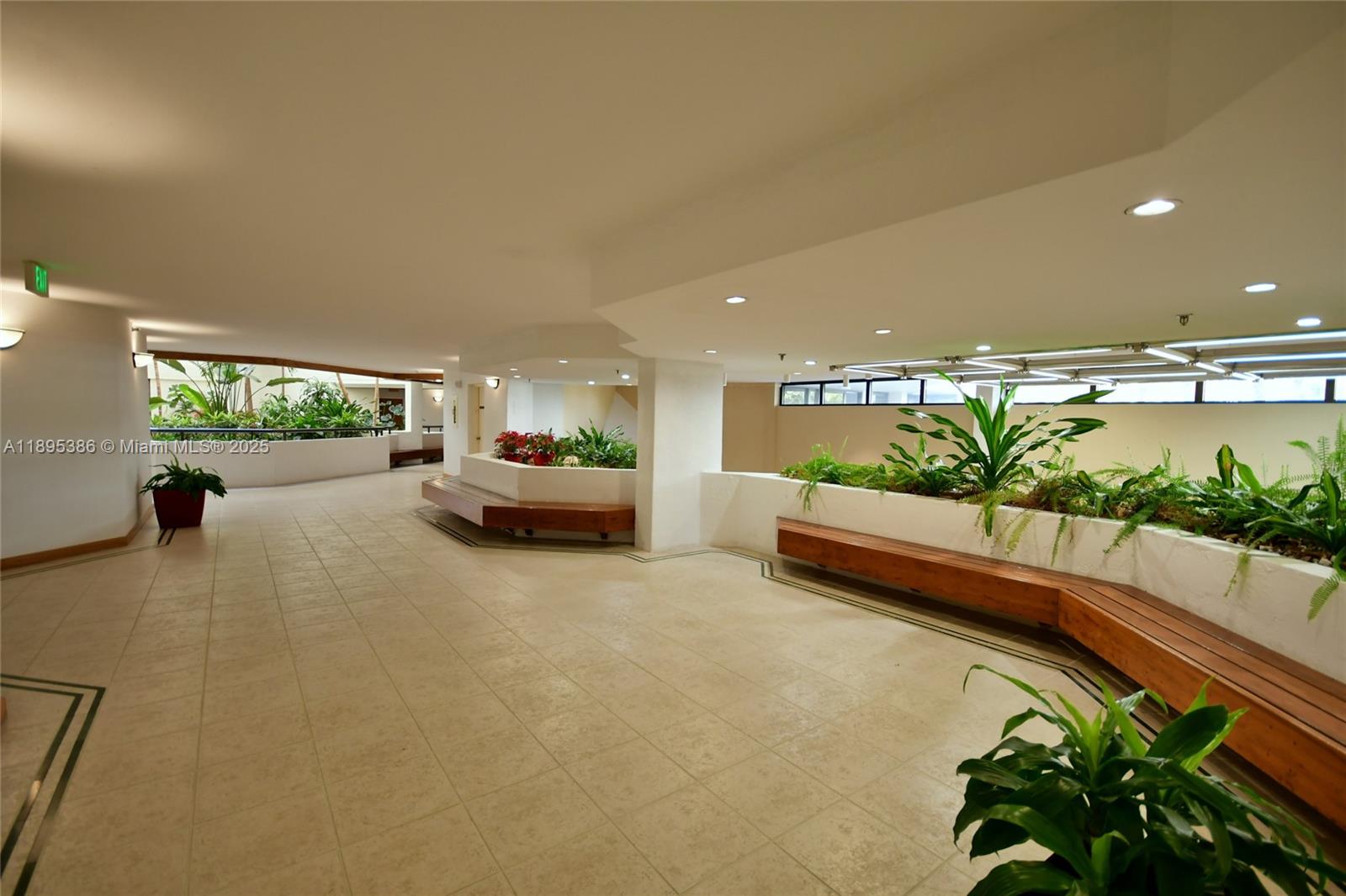170 Ocean Ln Drive, Unit 311 Key Biscayne, FL 33149 - Photo 22 of 32 a living room with furniture